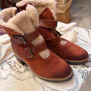 Naturalizer Tristan  Shearling Ankle Boots rust leather rubber NWOT 7.5